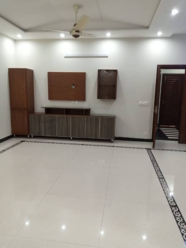 10 marla beautiful double story house for rent allama iqbal town lahore 0