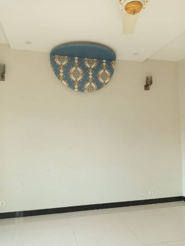 10 marla beautiful double story house for rent allama iqbal town lahore 8