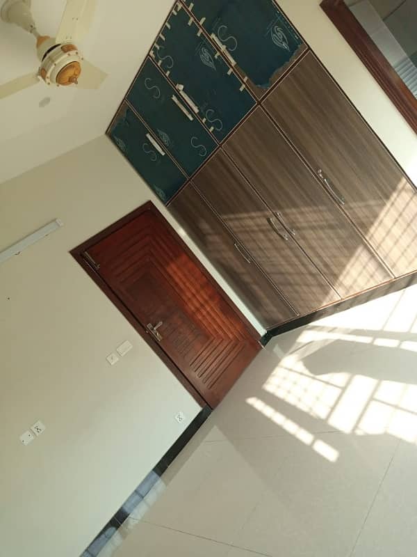 10 marla beautiful double story house for rent allama iqbal town lahore 9