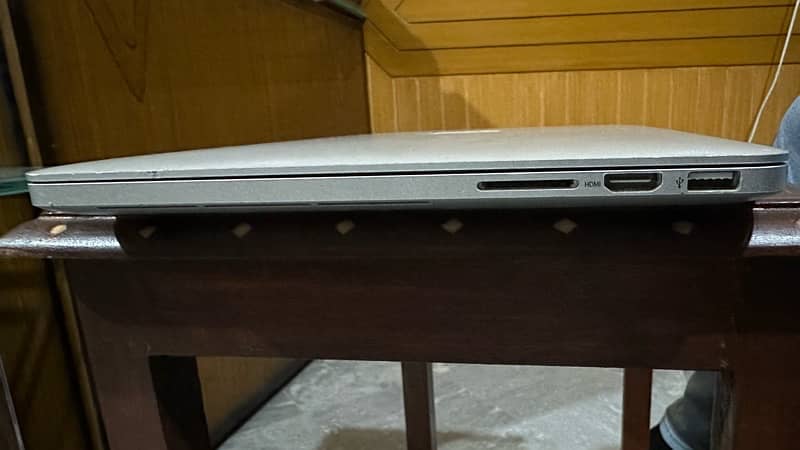 MacBook Pro Core i5 2015 13-inch 4