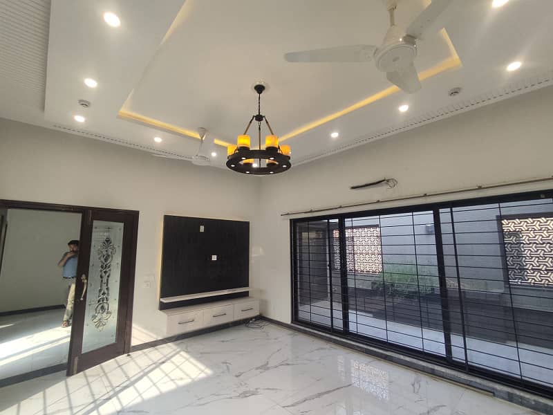 One kanal luxurious designer bungalow available for rent at prime location of DHA phase 06 26