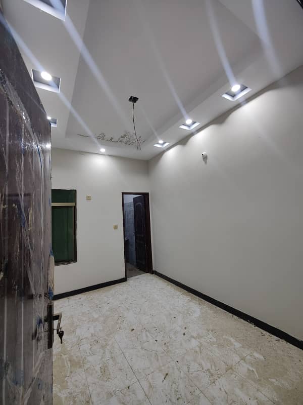 3 Bed Lounge For Sale In Gwaliar Society 4