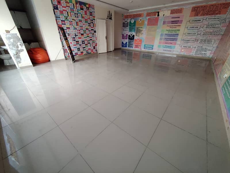 4 Marla 1st Floor Office With Elevator For Rent In DHA Phase 4,Block DD, Lahore. 5