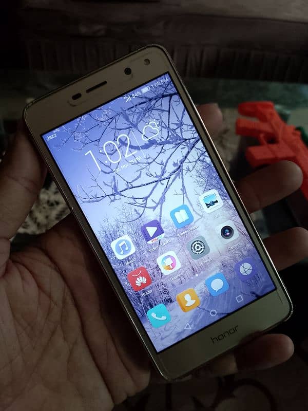 Huawei Y5 2017 in good condition 1