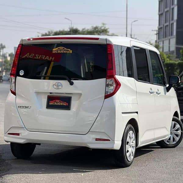 Toyota Roomy 2022 Model 2024 Fresh Import 14