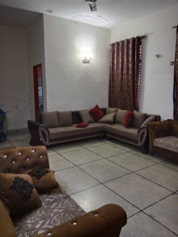 10 Marla Lower Portion Available For Rent In Johar Town G-4 Block 4