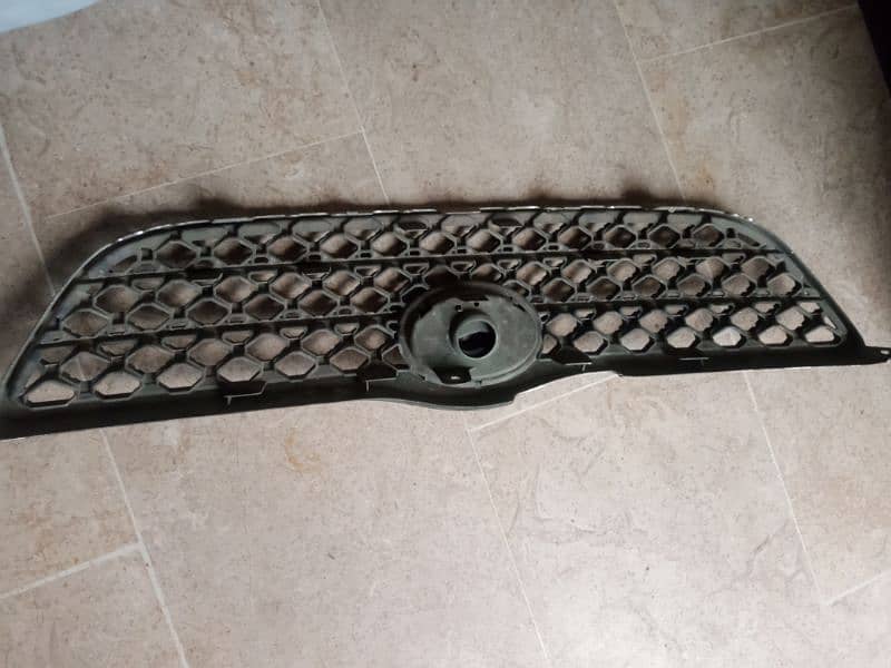 Toyota Corolla, fielder front grill 1