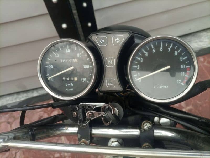 Suzuki gs150se black still all genuine bike for sale 6