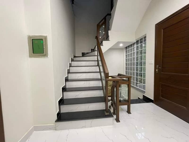 5 Marla Most Beautiful Designer House For Sale In Bahria Town Lahore 8