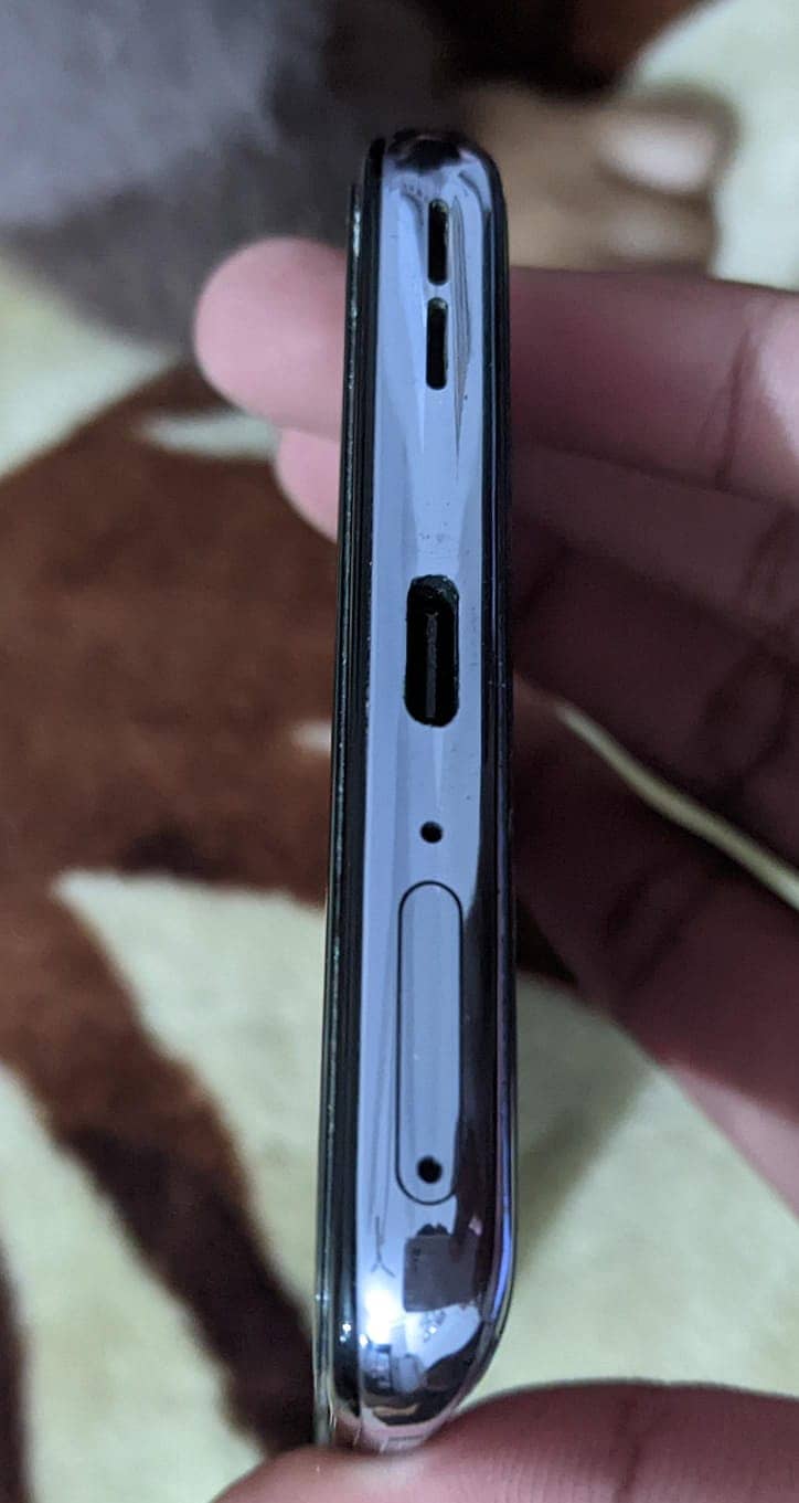 One Plus 9, 8/256 GB, only 1 month used 6