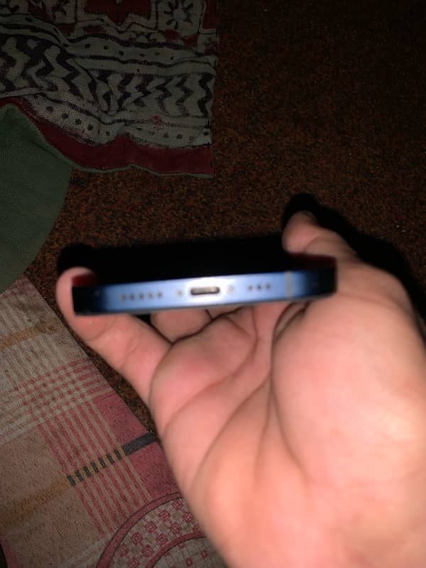 iphone 12  128 gb jv 4