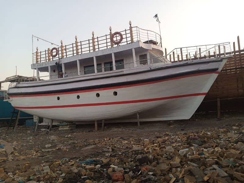 cruise boat for sale 2