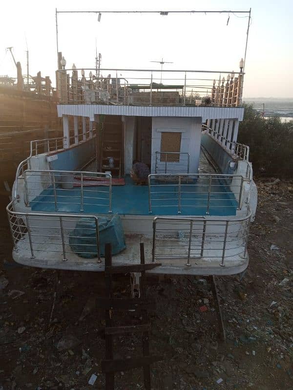 cruise boat for sale 4