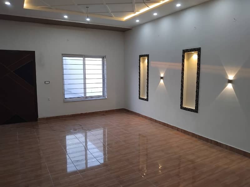 Beautiful House For Sale 208 chak 26