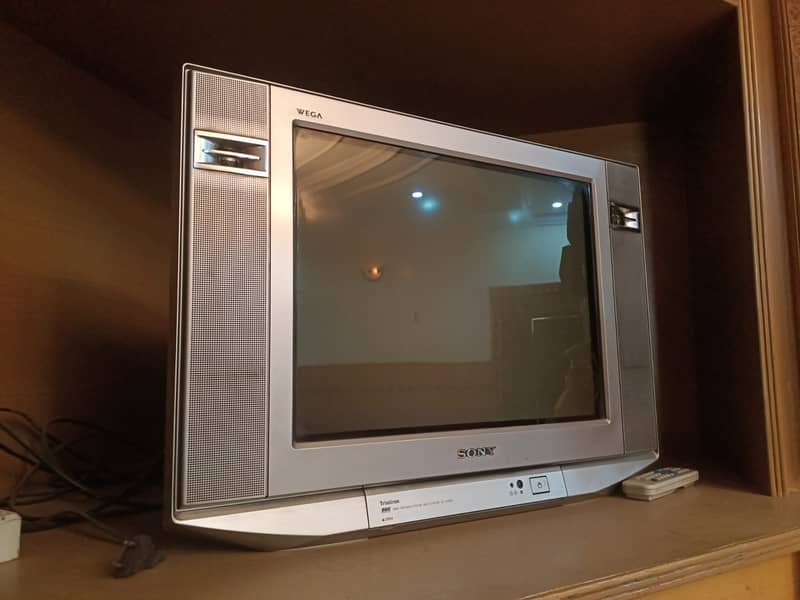 Trinitron WEGA TV 1