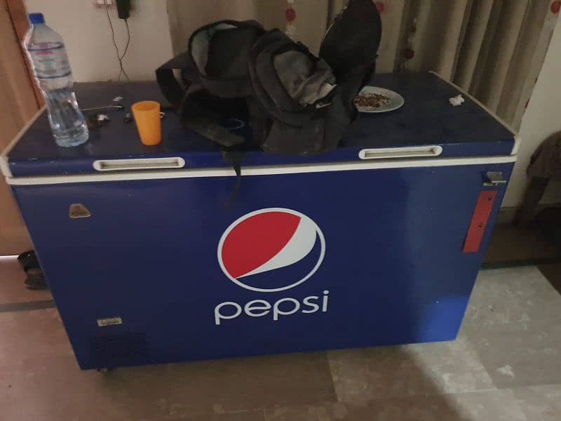 De Freezer Excellent Condition 0