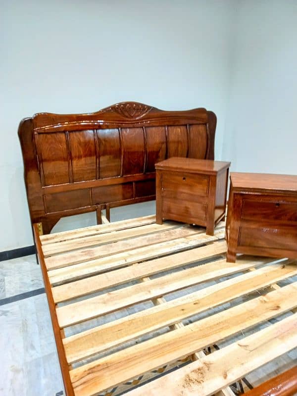 Solid Wooden new bed set glass polish never used 5