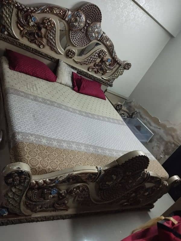 double bad with mattress best condition 1