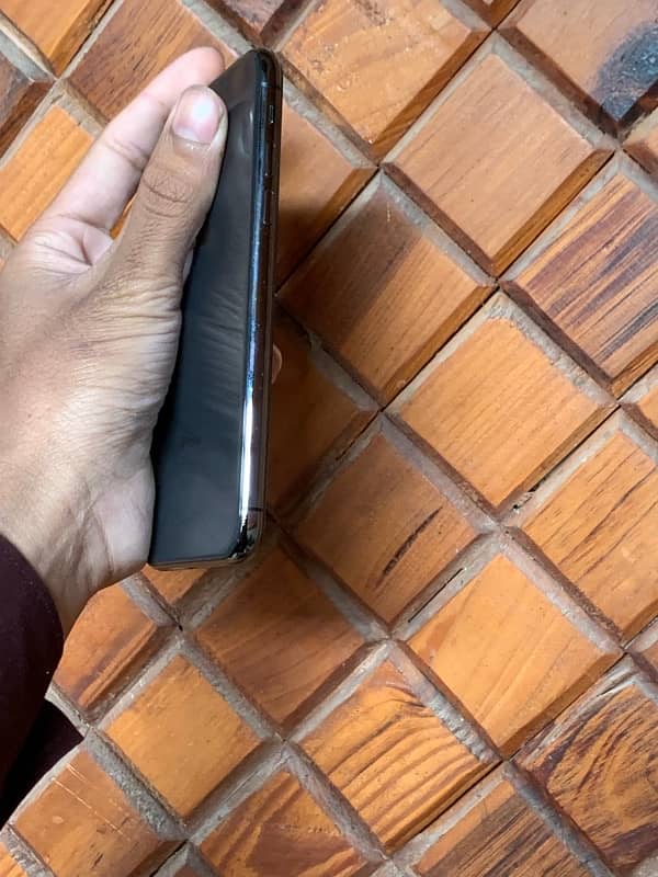 iPhone X non pta factory unlock 0343567/4972 2