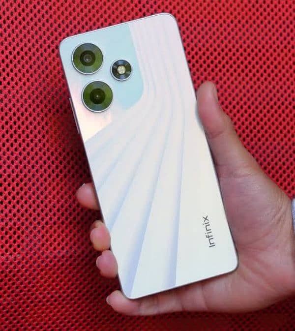 hot 30 infinix 8+8GB 128Gb 1