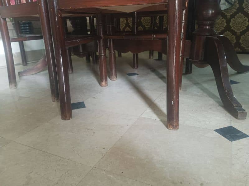 Dining Table (6 Chairs) 3