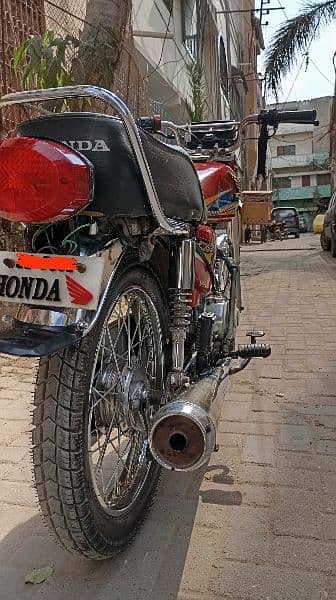 Honda CG125 2004 Lahore number 1