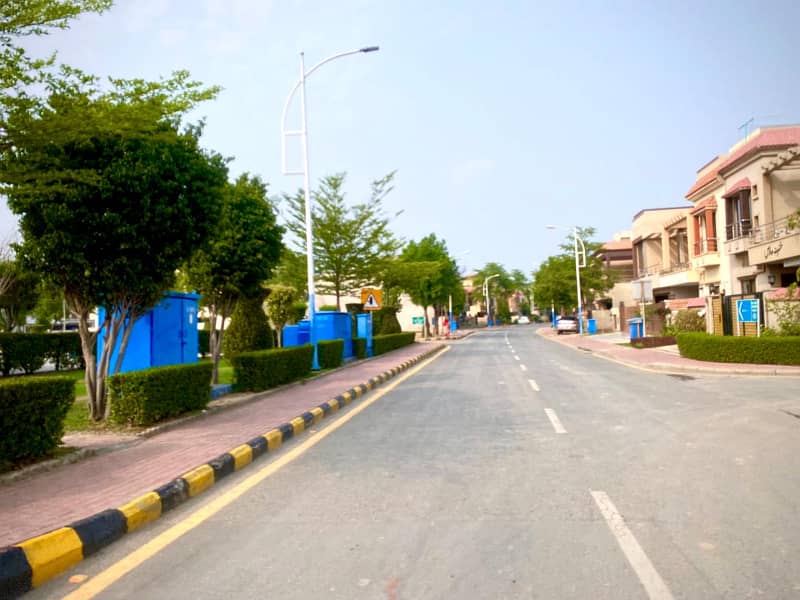 5 marla plot in iris block bahria nasheman main feerouzepur rood lahore lda approved socity 2