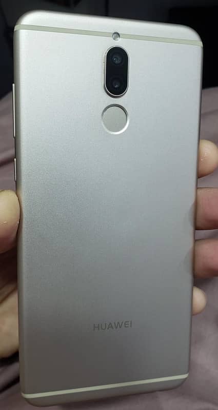 Huawei mate 10 lite just Phone 1