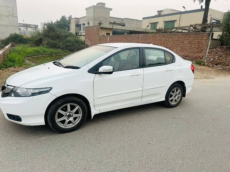 Honda City IVTEC 2018 1.3Auto 10