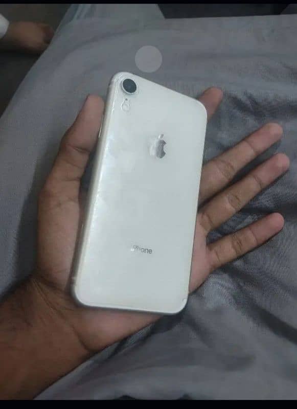 iphone XR all ok 10/9hai Whatsapp 03104660586 1