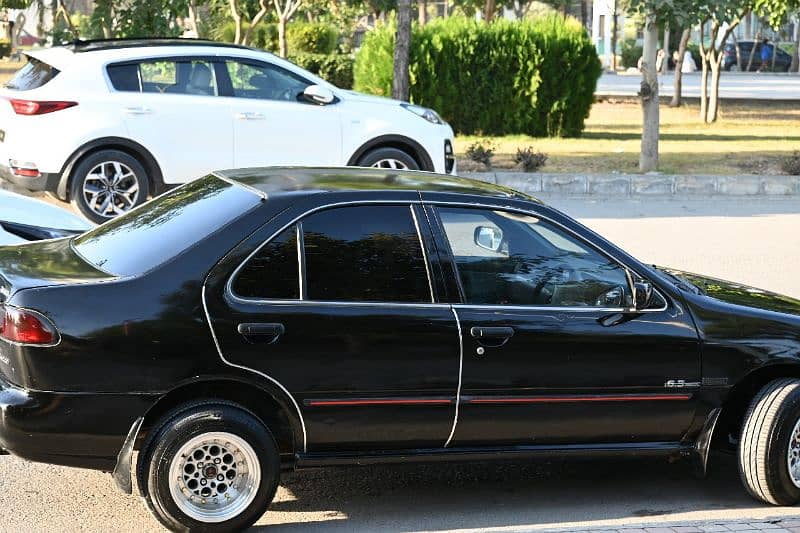 Nissan Sunny 1998 8