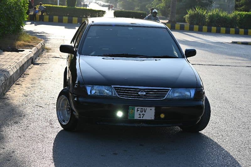 Nissan Sunny 1998 14