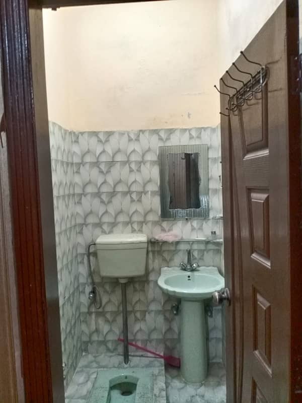 3 marla house for rent with gas, Abuzar block Lahore medical housing scheme main canal road Lahore 2