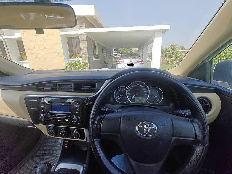 Toyota Corolla GLI 2018 - Lush Condition, Just buy & Drive 5