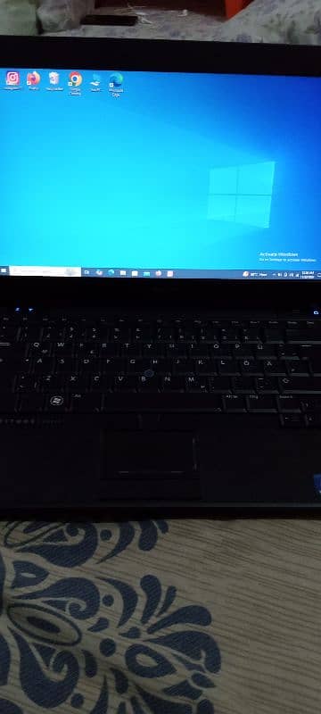 laptop Dell 3