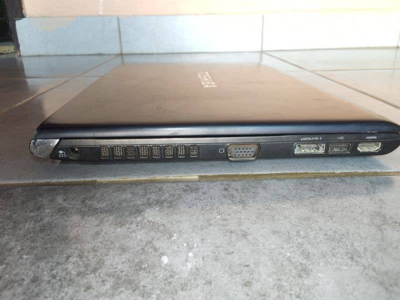 Toshiba Laptop core i5 2nd Generation for Sale Price: 15,000/ 11