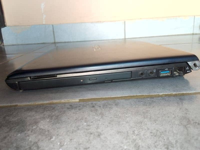 Toshiba Laptop core i5 2nd Generation for Sale Price: 15,000/ 12