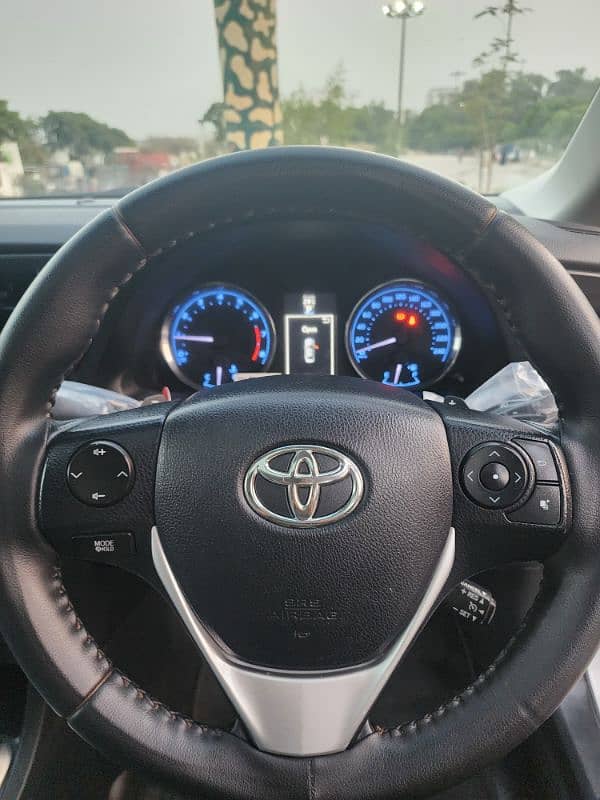 Toyota Corolla Altis Grande Black Interior 2021 9