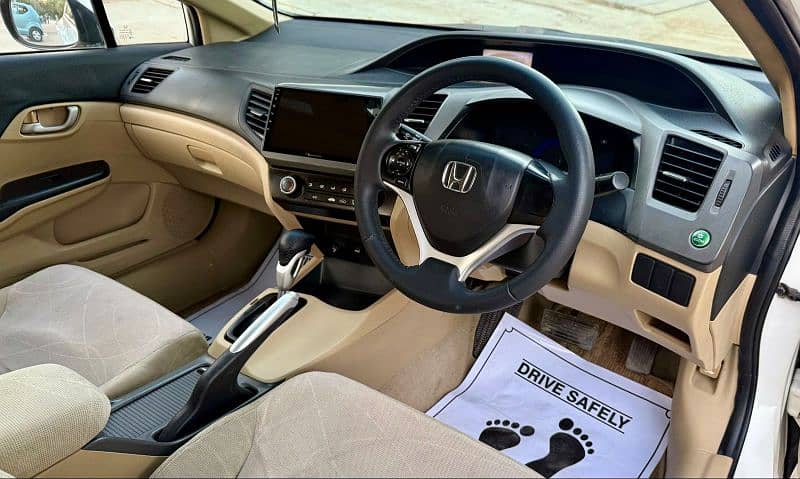 Honda Civic Prosmetic 2014 like new white beauty 8