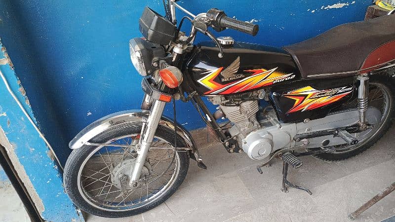 Honda cg 125 Karachi 03027746711 0