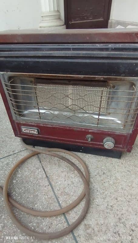 Corona Gas Heater with pipe 1