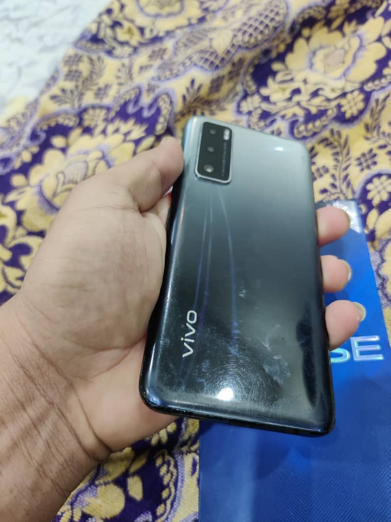 Vivo v20se 8/128 with box official pta approved 2