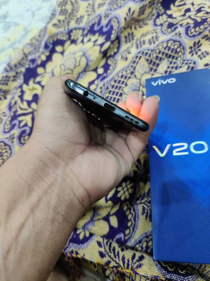 Vivo v20se 8/128 with box official pta approved 4