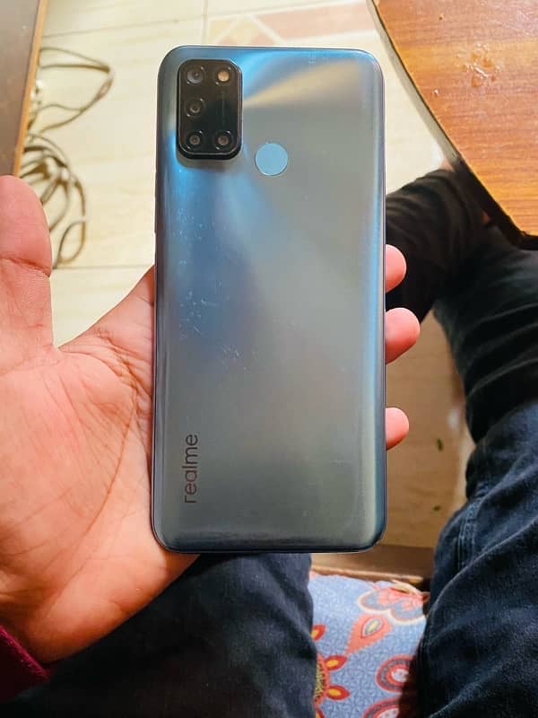 Realme C17 0