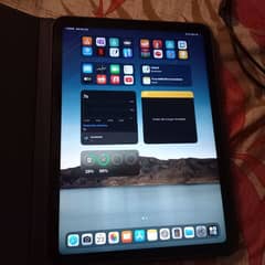 iPad 10th Gen 64 GB with Pencil, Protector and Cover