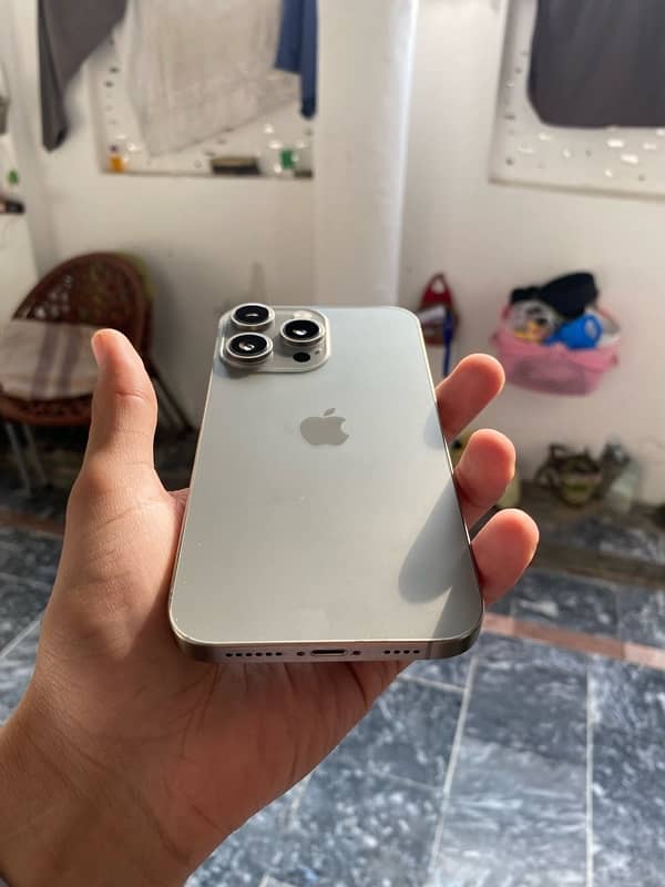 Iphone Xr convert 15 pro JV 0