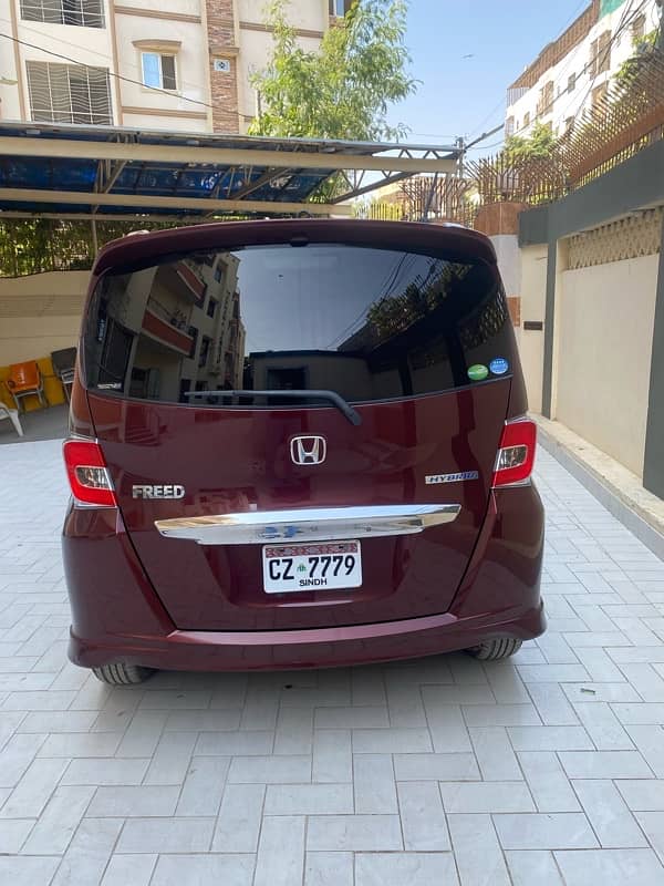 HONDA FREED+HYBRID G HONDA SENSING  DUAL AUTO DOOR  7 SEATER 2