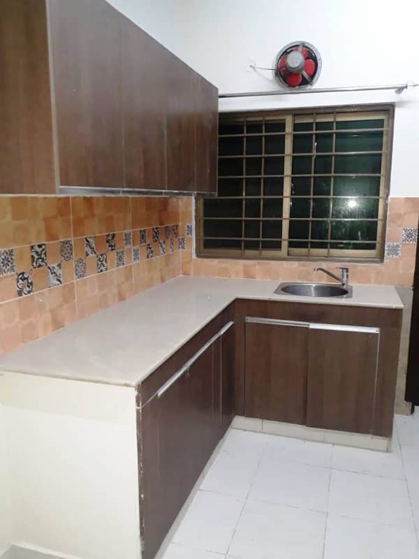 Neat and Clean 12 Marla 4 Bedrooms 2nd Floor Apartment For Sale In Sector B Askari 11 Lahore 6