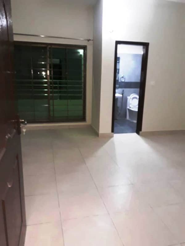 Neat and Clean 12 Marla 4 Bedrooms 2nd Floor Apartment For Sale In Sector B Askari 11 Lahore 7