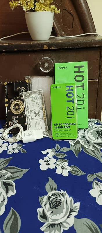 infinix hot 20i 4+3=7/64gb ram. with box . no open no repair. 1